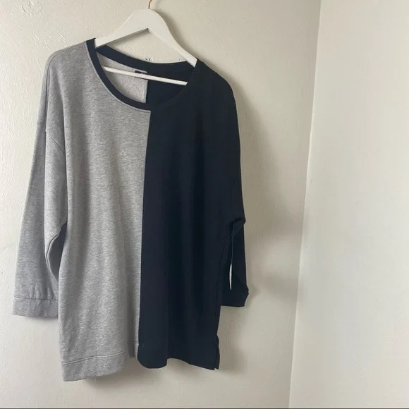 Jolie & Joy Women Black and Gray Color Block Light Weight Sweater.  Sz 3X - Picture 6 of 14